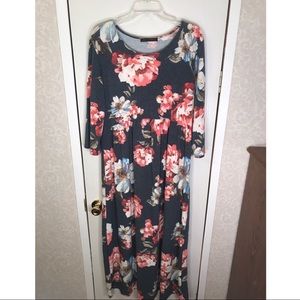 Floral blue maxi- BRAND NEW - Chris & Carol 2XL
